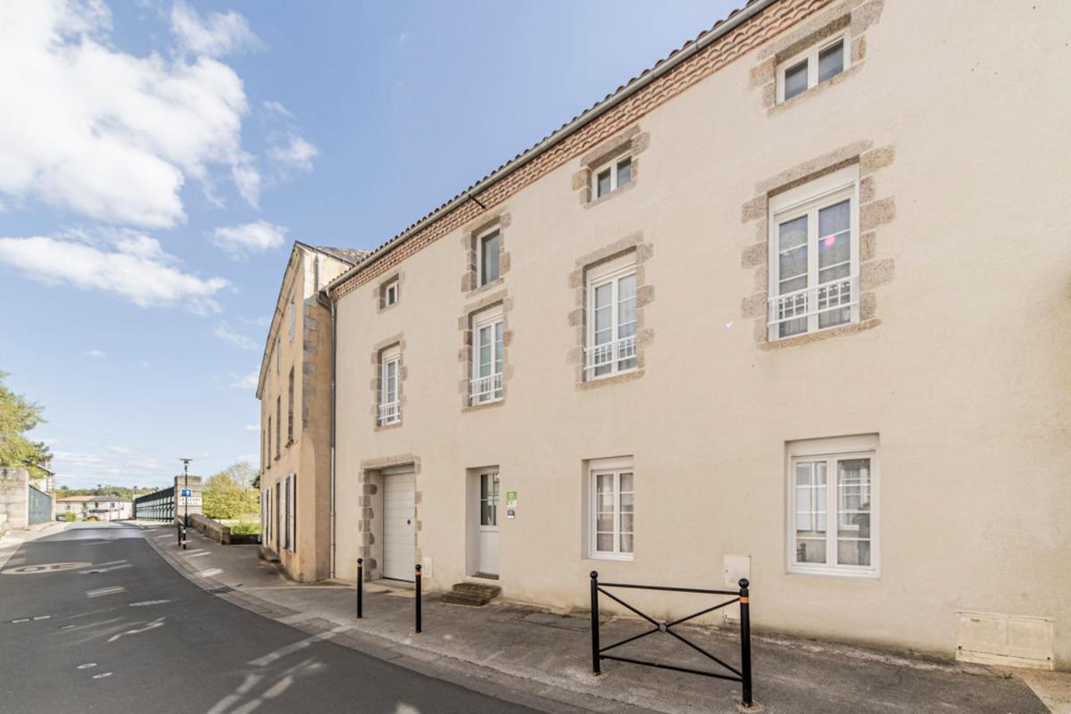 Le Clos De La Jouvence - Gite 4* A 15 Minutes Du Puy Du Fou, 6 Personnes Saint-Laurent-sur-Sèvre Esterno foto
